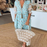 Thea – Chic Floral V-Neck Dress