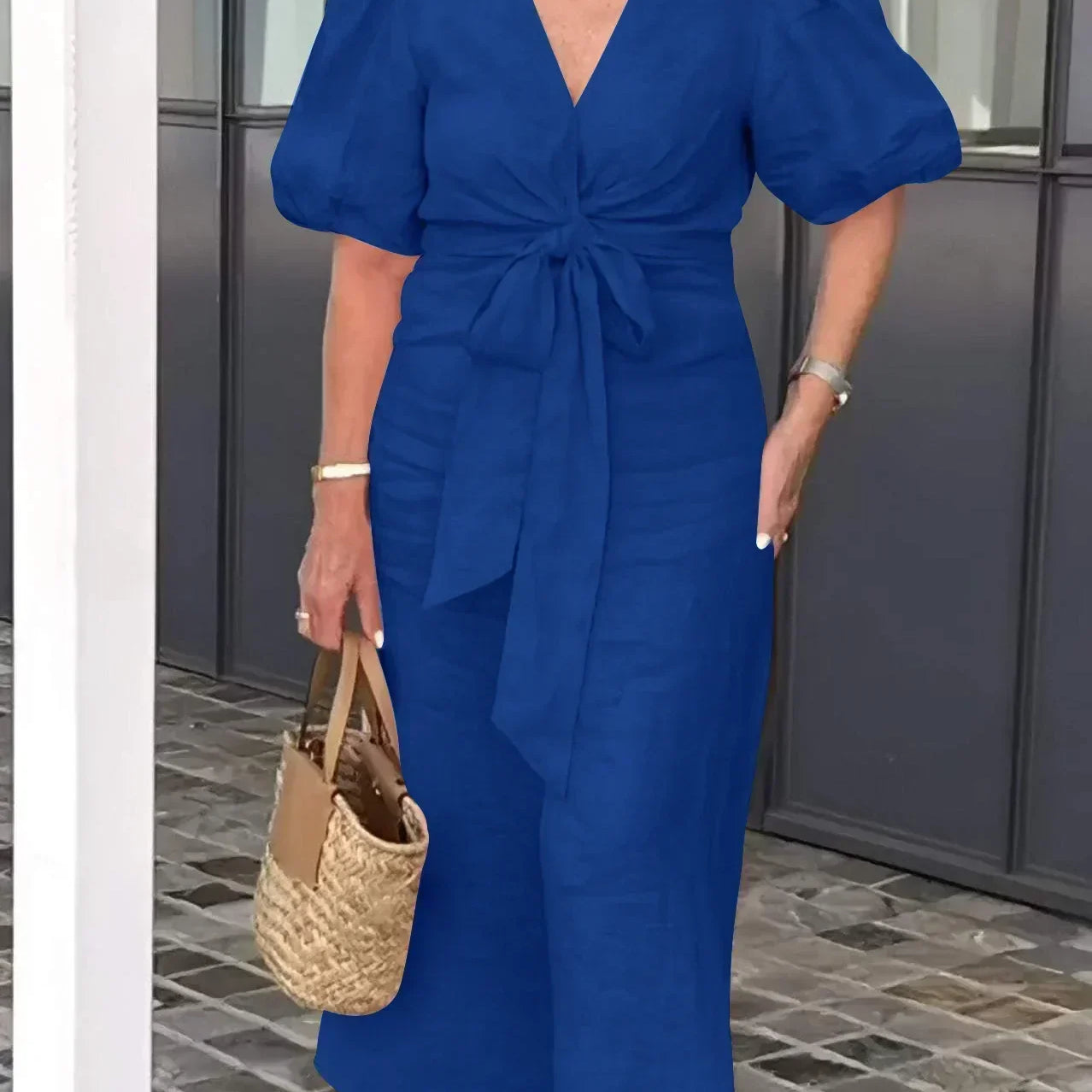 Stella - Elegant V-Neck Dress