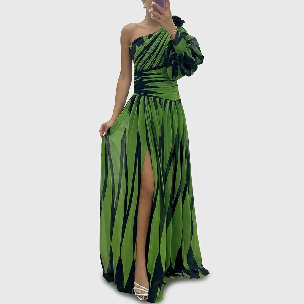 Shiloh | One-Shoulder Striped Maxi