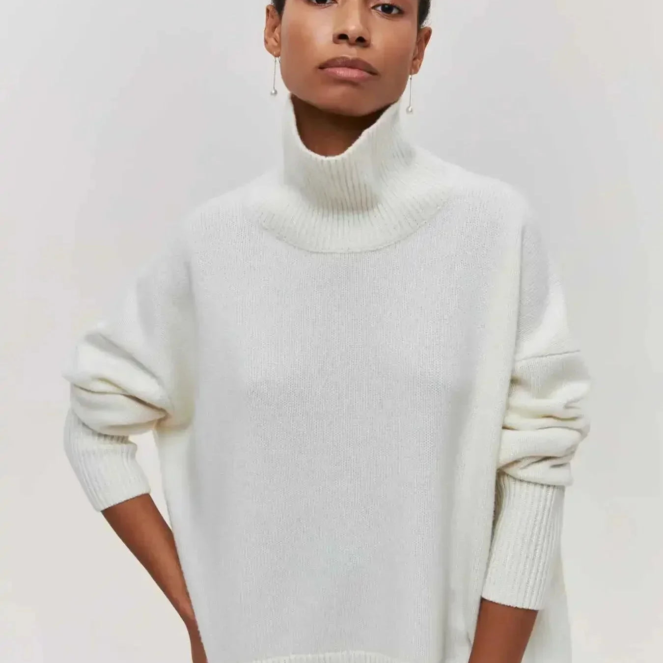 Cittra – Oversized Ribbed Turtleneck Sweater