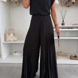 Evelyn™ Elegant 2-Piece Set | Flowing Top and Pleated Trousers